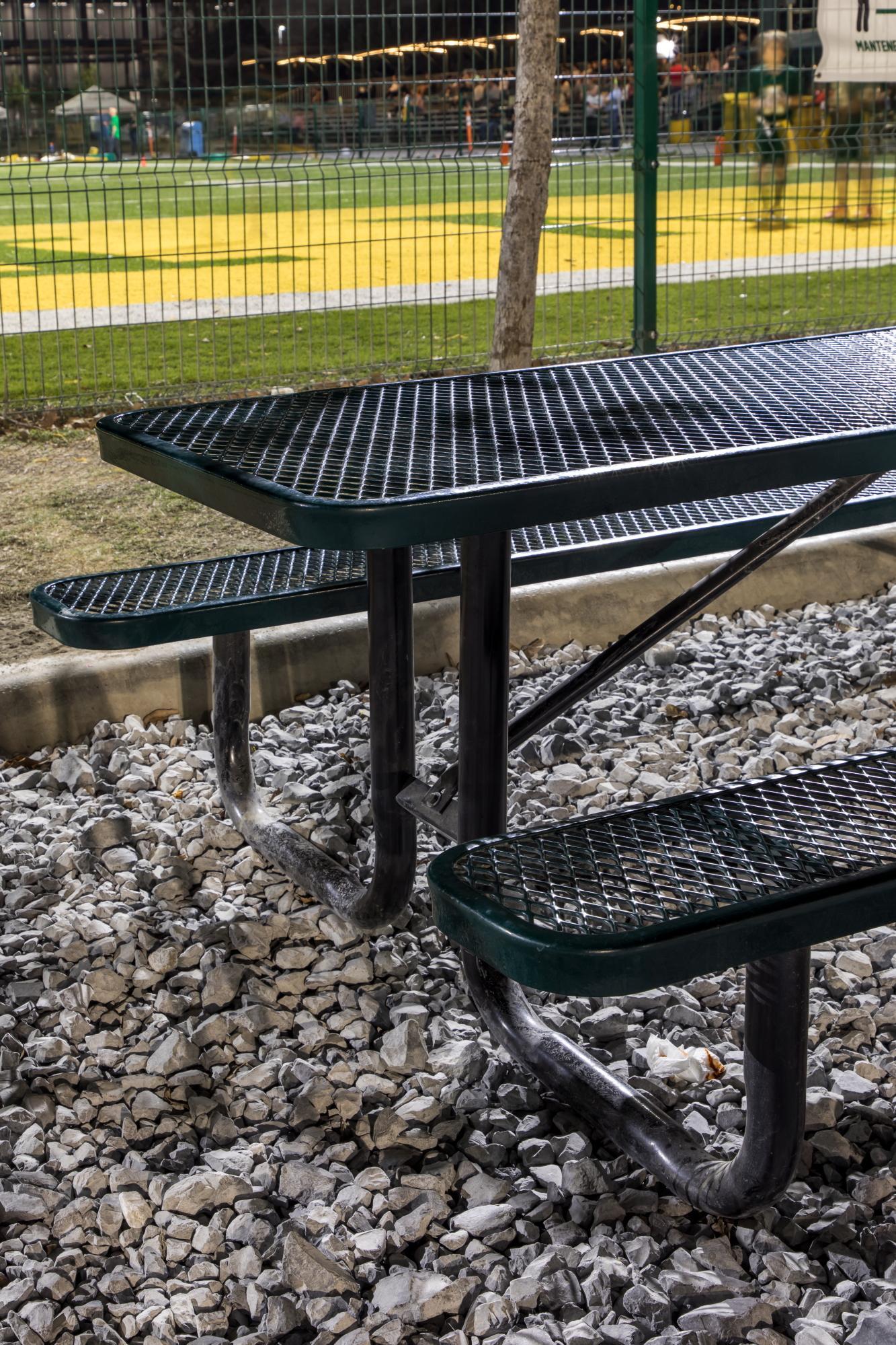 Metal Outdoor Furniture: Durability and Design | NEW METALS News